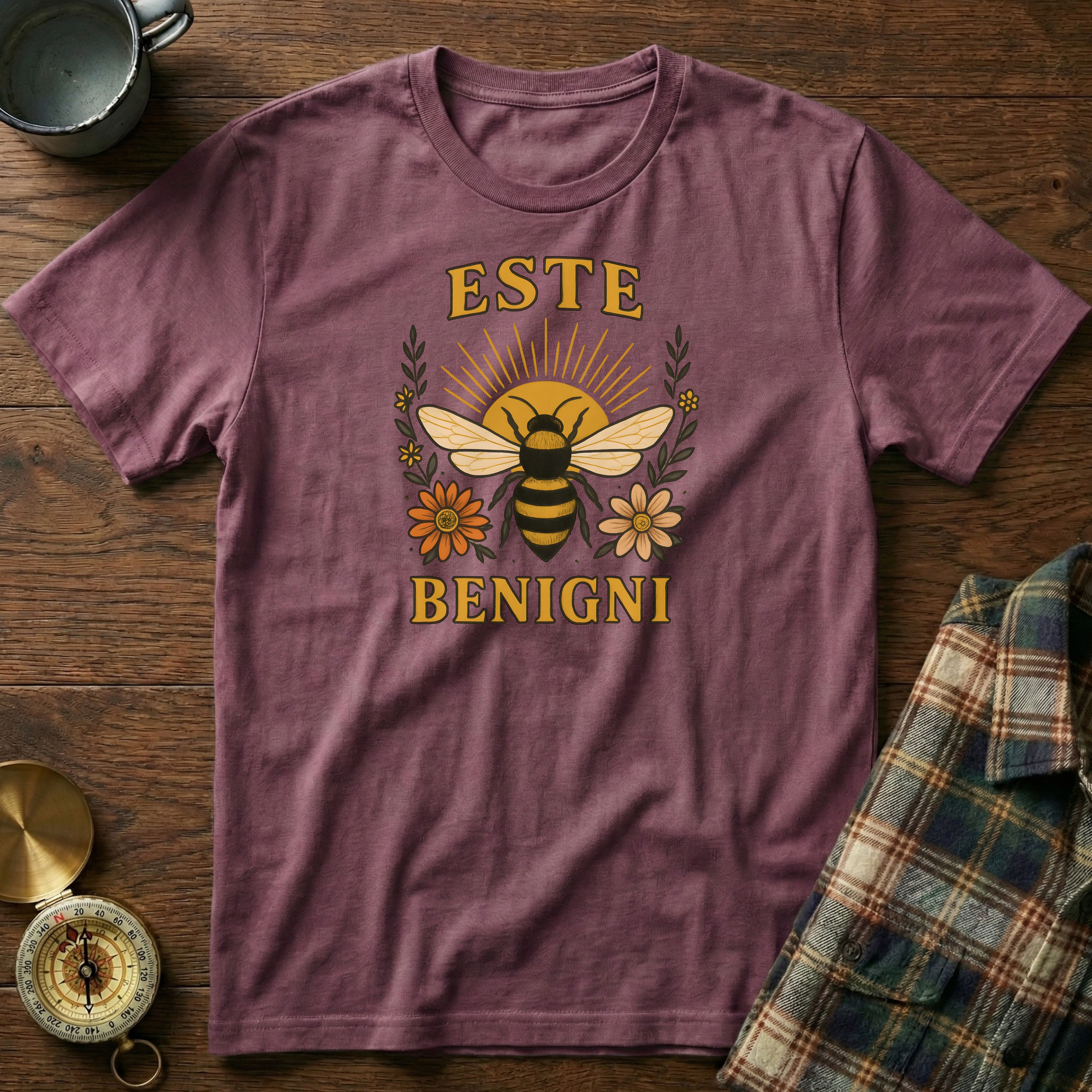 ESTE BENIGNI (Be Kind) T-Shirt in Berry