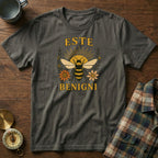 ESTE BENIGNI (Be Kind) T-Shirt in Pepper
