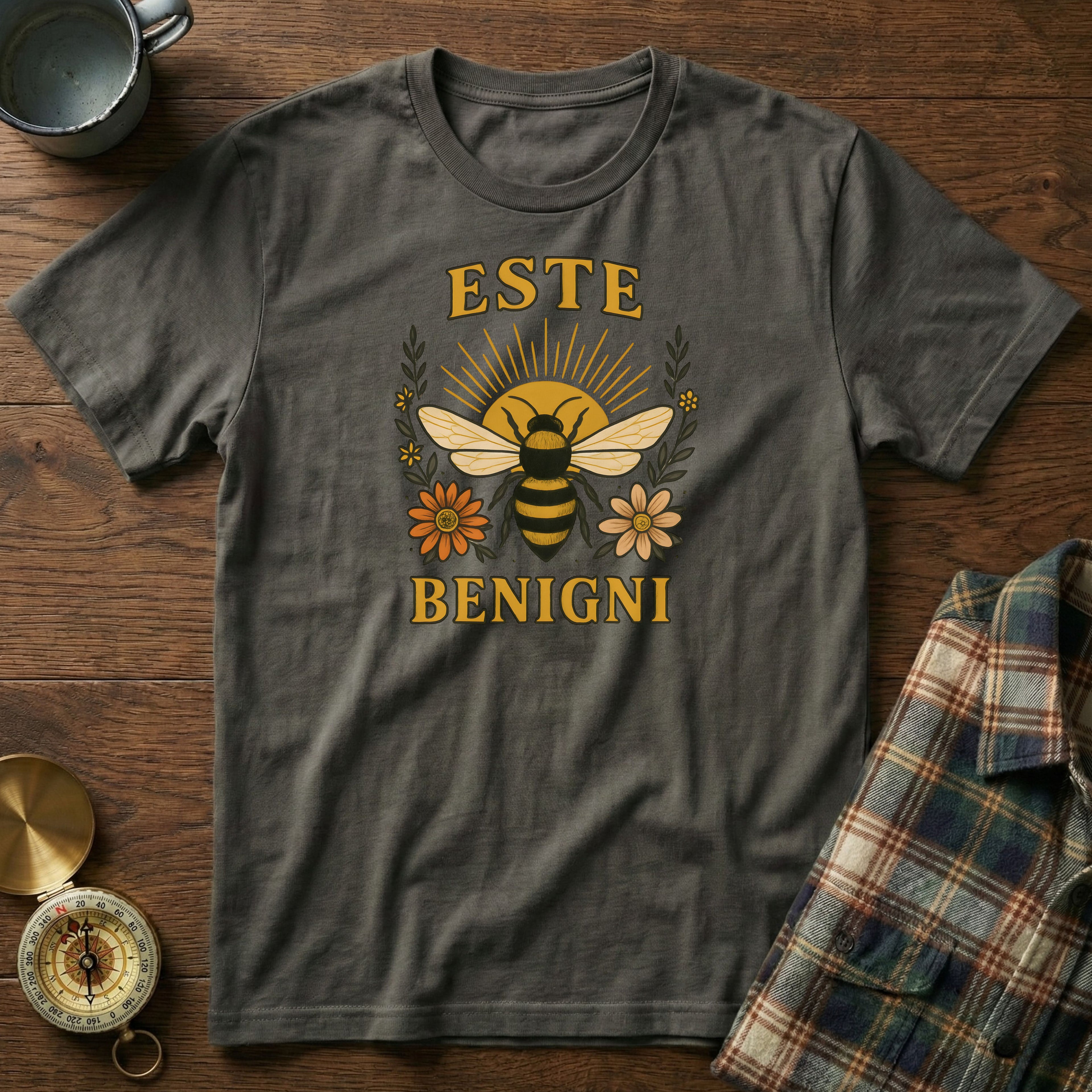 ESTE BENIGNI (Be Kind) T-Shirt in Pepper