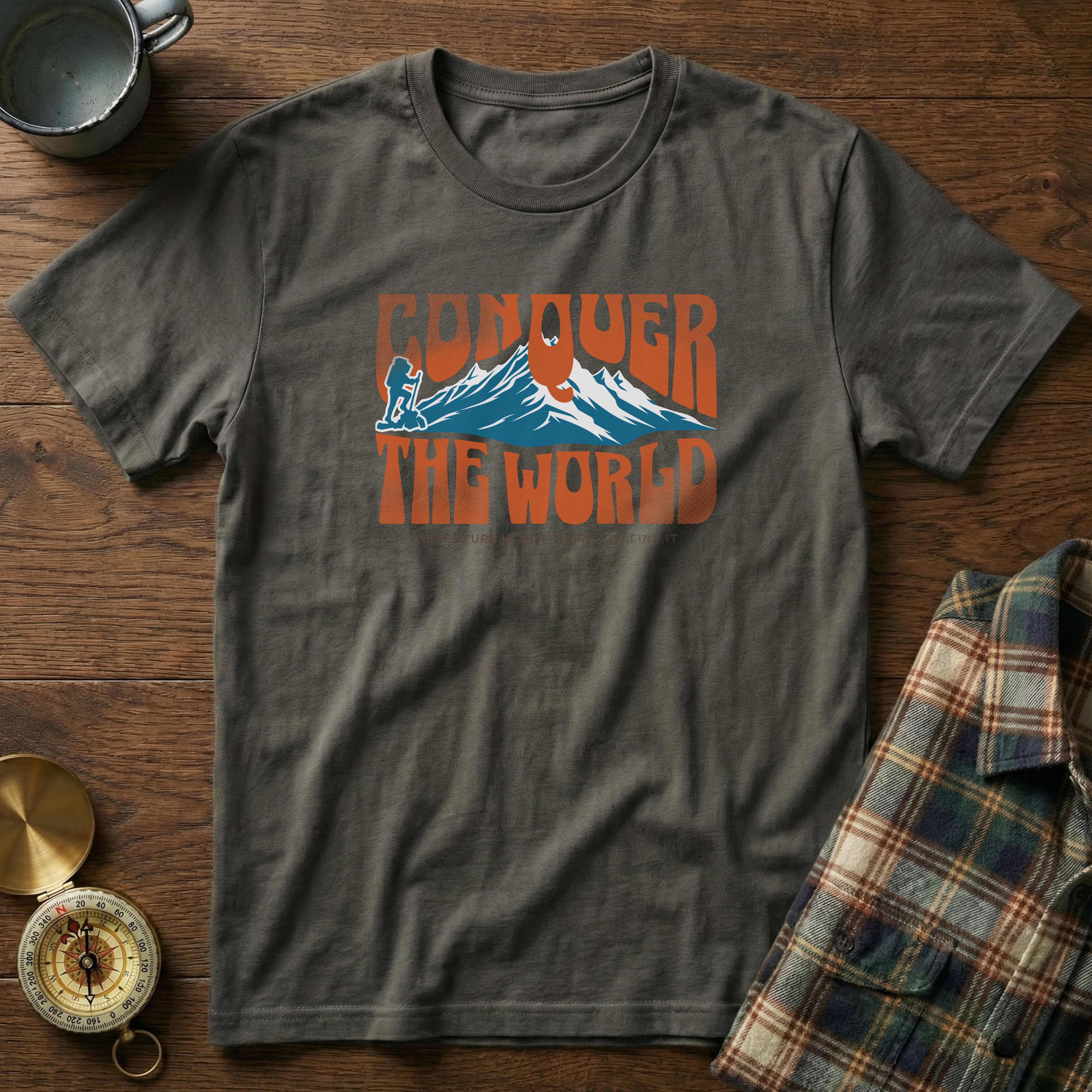 CONQUER THE WORLD T-Shirt in Pepper