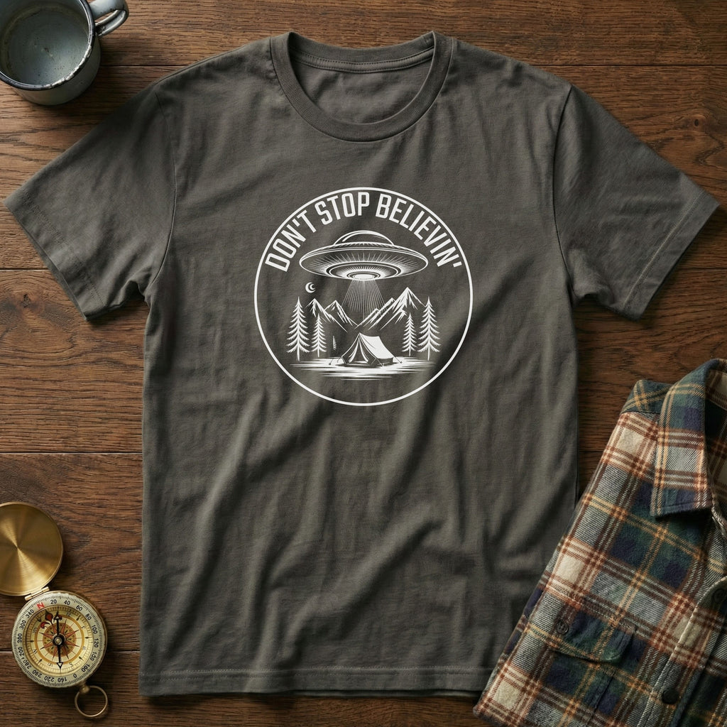 DON'T STOP BELIEVIN' UFO Camping T-Shirt in Pepper