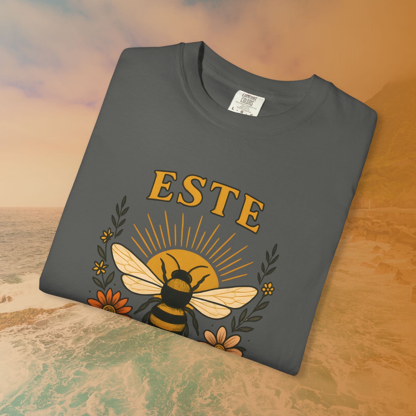 "ESTE BENIGNI" (Be Kind) T-Shirt | Vintage Groovy Bee Graphic Tee