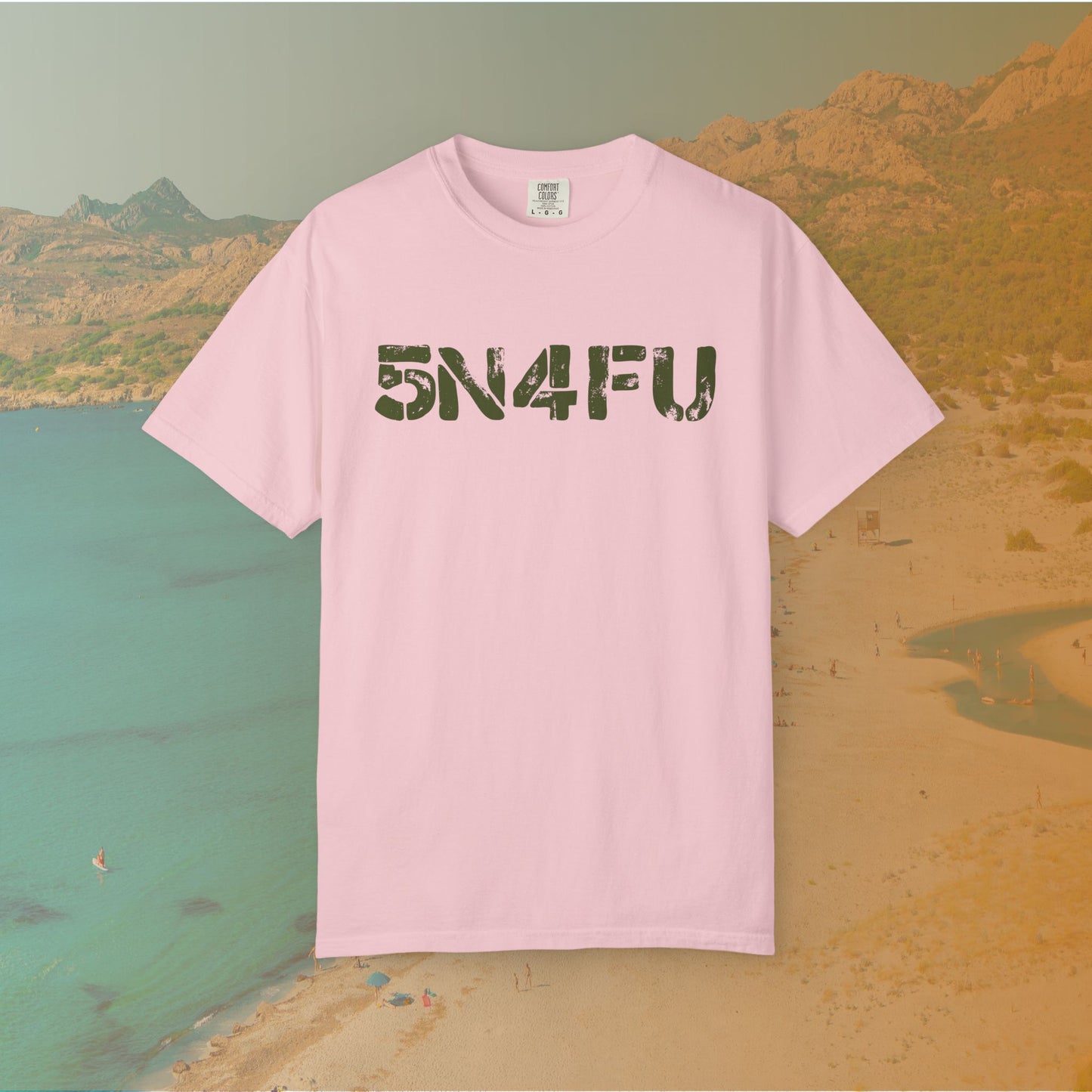 pint t-shirt Graphic T-shirt featuring large, distressed stencil text reading the l33t-speak version of SNAFU: "5N4FU" on a dark background.