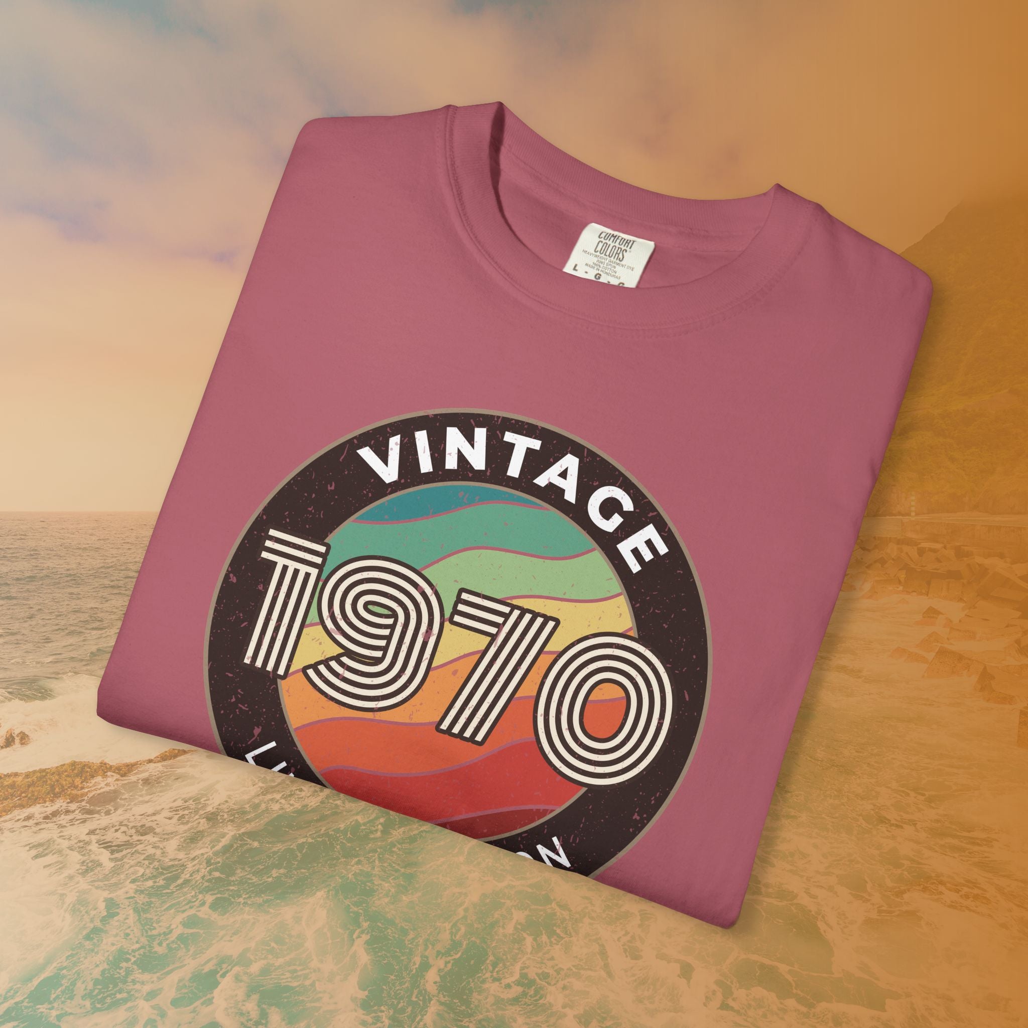 Vintage 1970 Limited Edition T-Shirt | Retro 1970 Birthday Gift for Men & Women