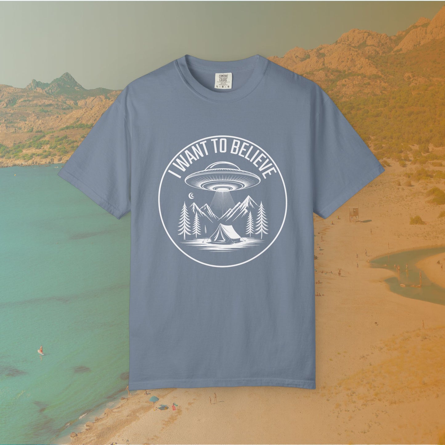 I WANT TO BELIEVE UFO Camping T-Shirt | Retro Alien Abduction Graphic Tee | Sci-Fi Conspiracy Apparel