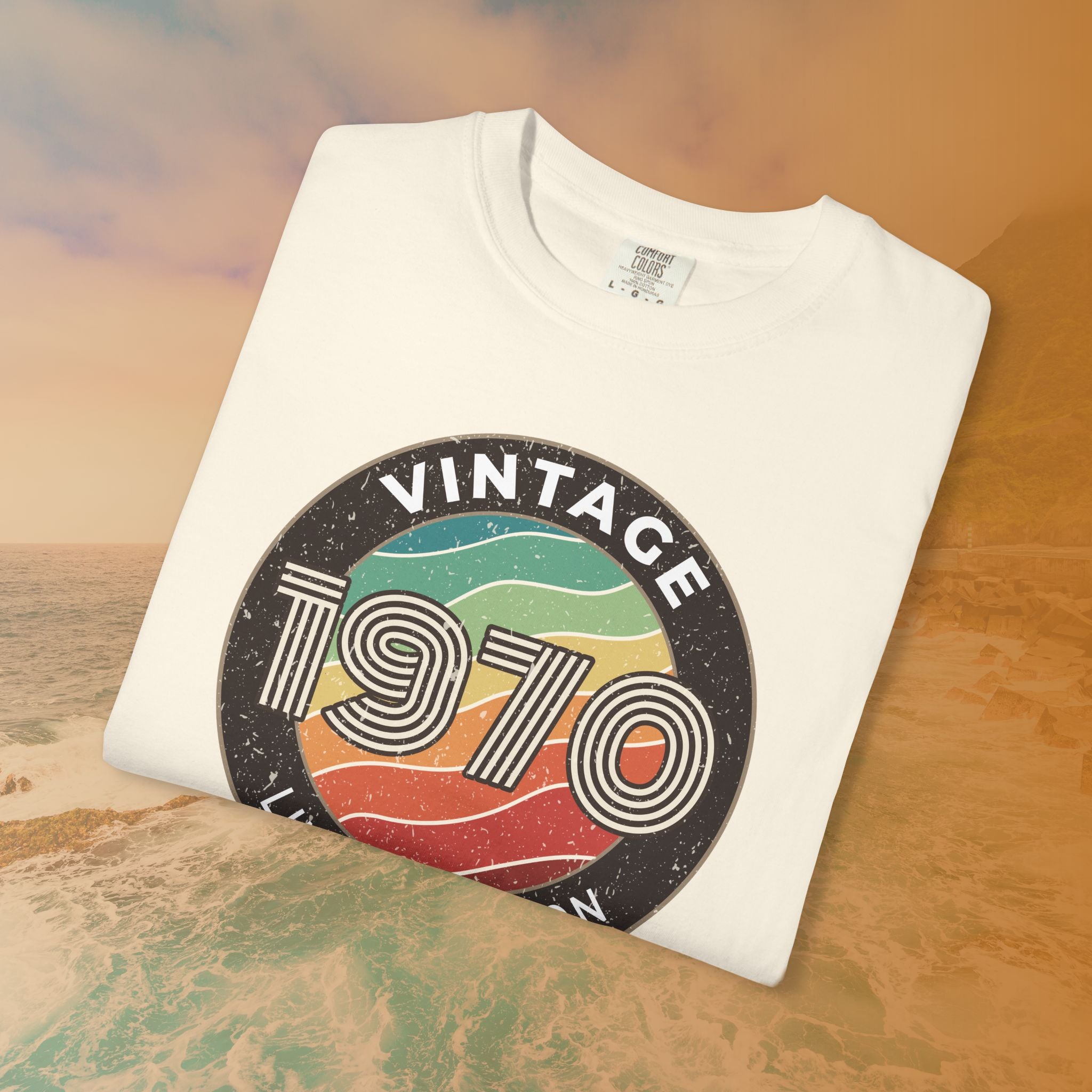 Vintage 1970 Limited Edition T-Shirt | Retro 1970 Birthday Gift for Men & Women