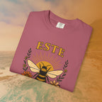 "ESTE BENIGNI" (Be Kind) T-Shirt | Vintage Groovy Bee Graphic Tee