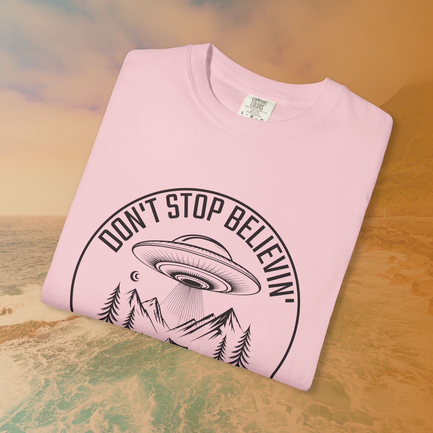 DON'T STOP BELIEVIN' UFO Camping T-Shirt | Classic Rock Slogan Alien Graphic Tee | Outdoors Music Lover Gift