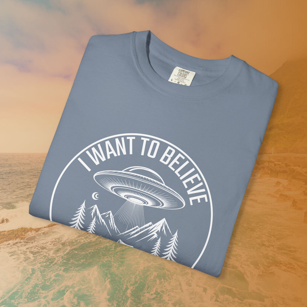 I WANT TO BELIEVE UFO Camping T-Shirt