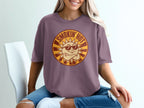 T-shirt with a cartoon sun wearing sunglasses and the text "SMOKIN' HOT".